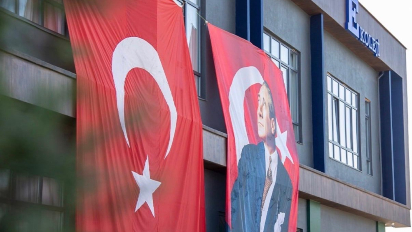 E KOLJİ-i6a576a5a2725b.jpg